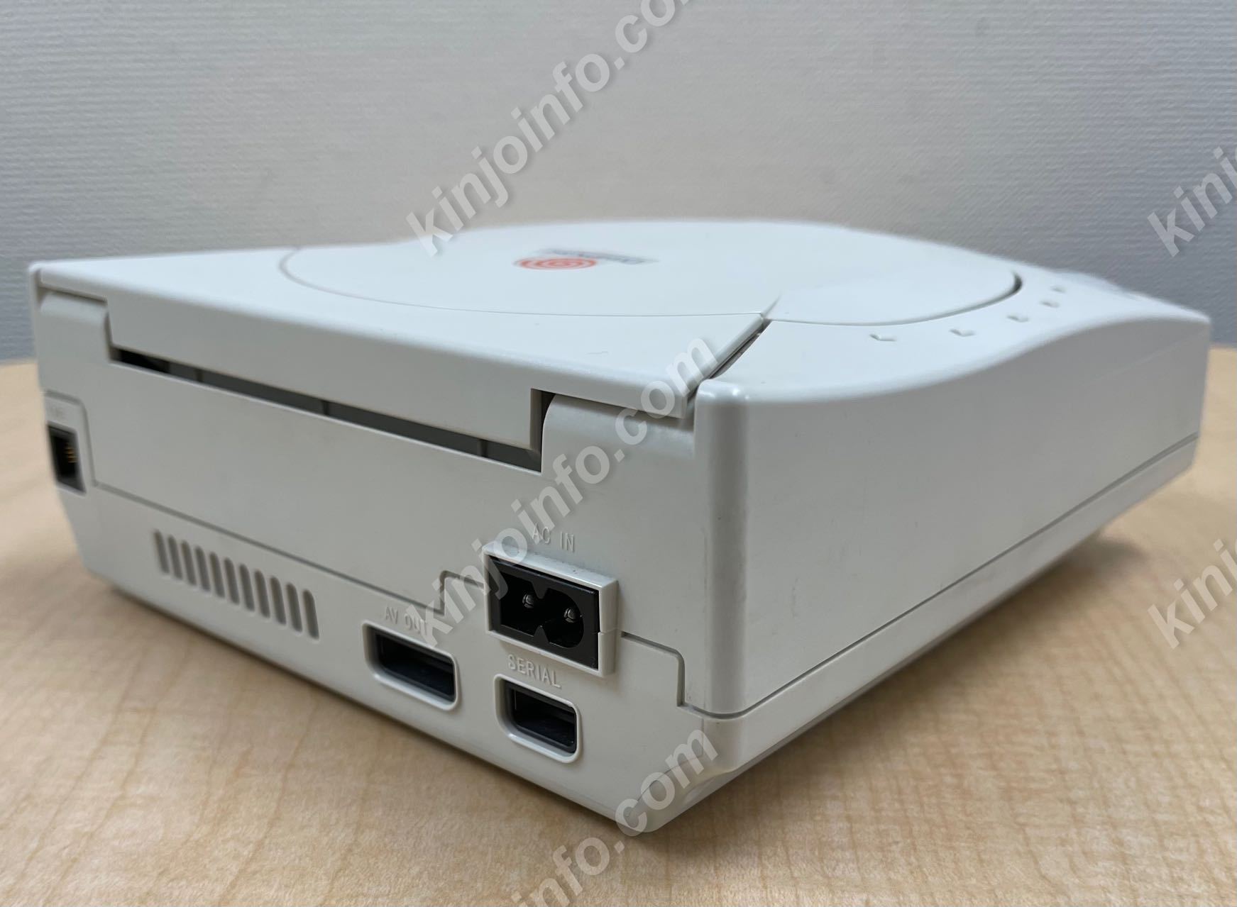デッドストック　極美品　Dreamcast 本体　ドリームキャスト　海外版