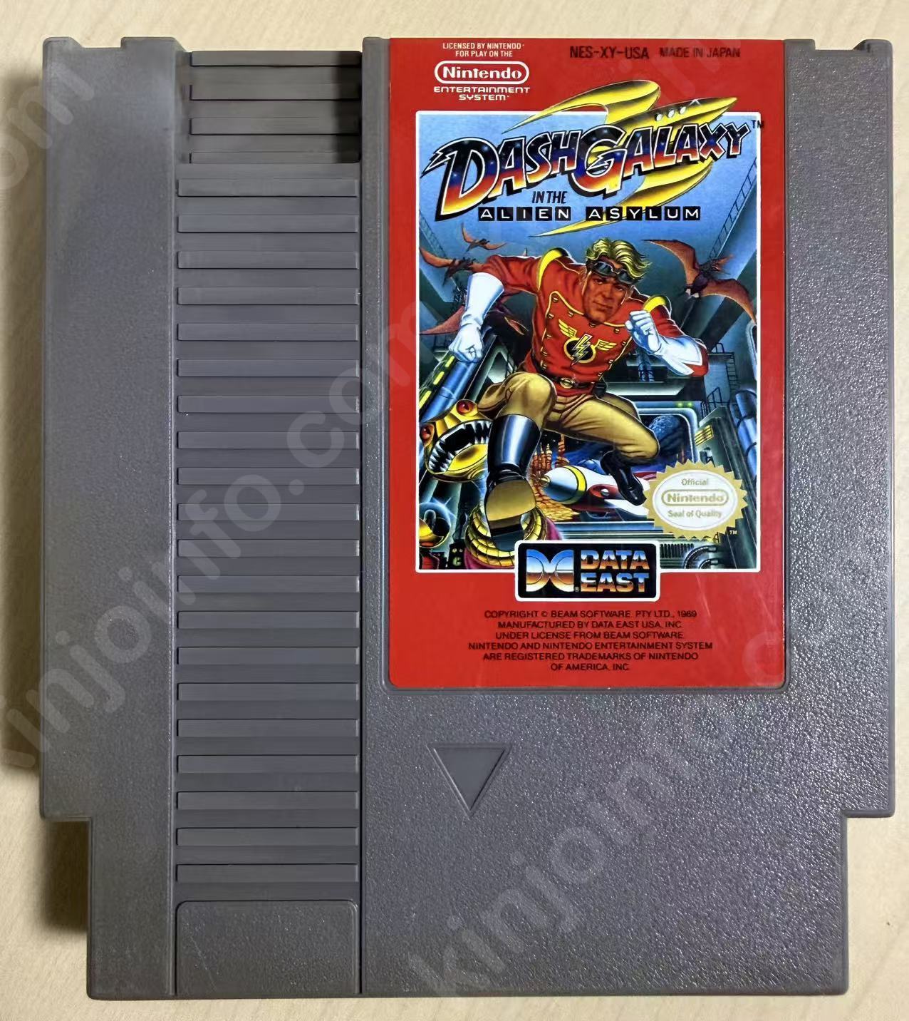 Dash Galaxy in the Alien Asylum（ダッシュギャラクシー イン ザ エイリアン アサイラム）【中古・NES北米版】